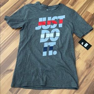 Nike t shirt